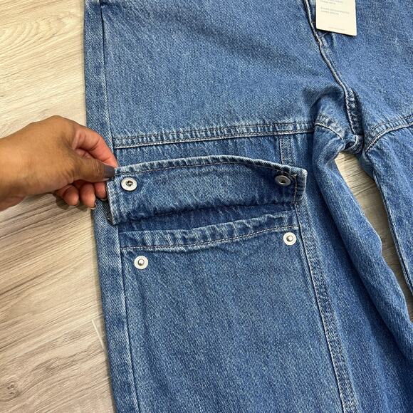 Forever 21 Women's Relaxed Fit Straight Leg Cargo Blue Jeans Size 25 - Picture 9 of 13